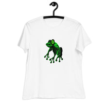 Load image into Gallery viewer, Women&#39;s Relaxed Green Frog T-Shirt
